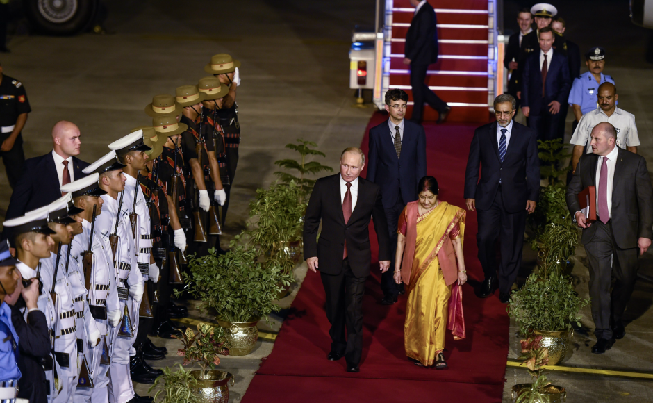 Vladimir Putin Arrives In New Delhi; 19th India-Russia Annual Summit To ...